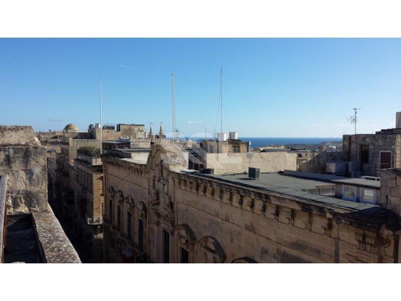 Retail/Catering in Valletta For Sale