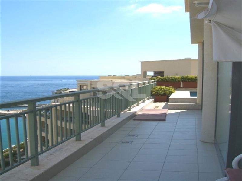 Penthouse in Portomaso For Sale