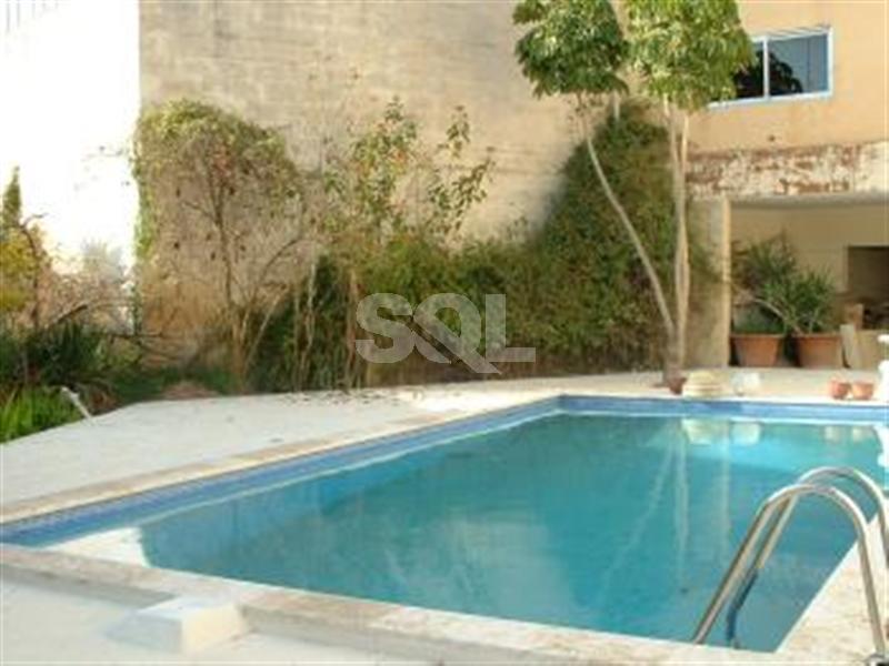 House of Character in Attard To Rent