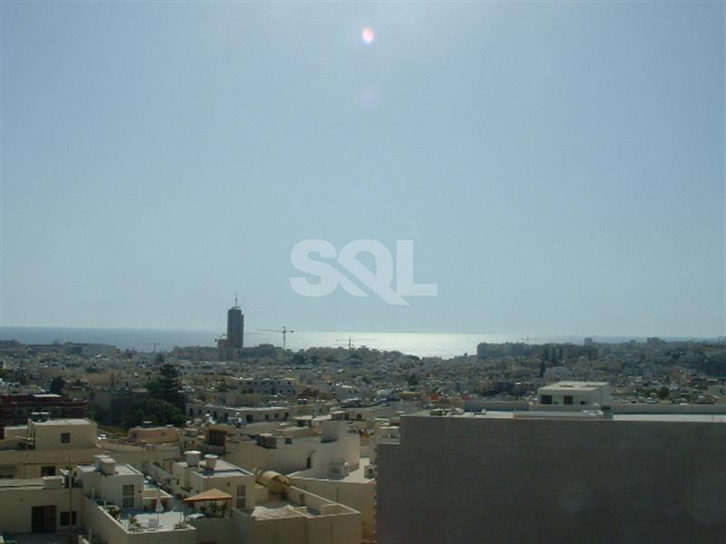 Penthouse in Ta' L-Ibrag To Rent