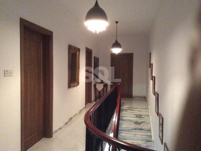 Terraced House in Attard To Rent