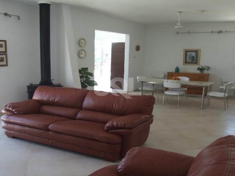 Villa in Mellieha To Rent