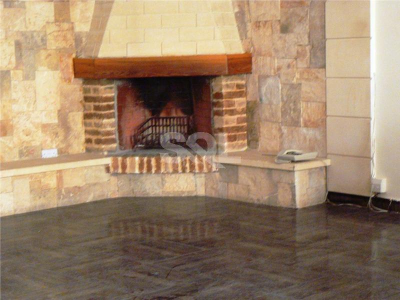 Villa in Mosta To Rent