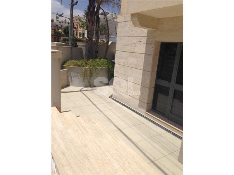 Office in Swieqi To Rent