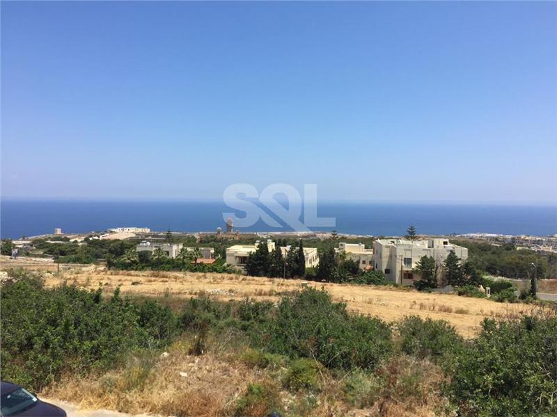 Elevated G/F Maisonette in Madliena To Rent