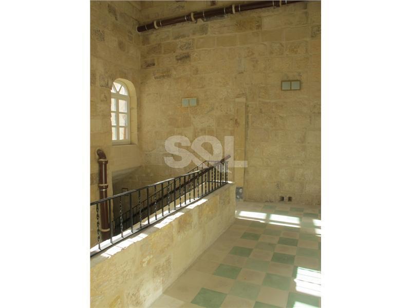 House of Character in Siggiewi To Rent