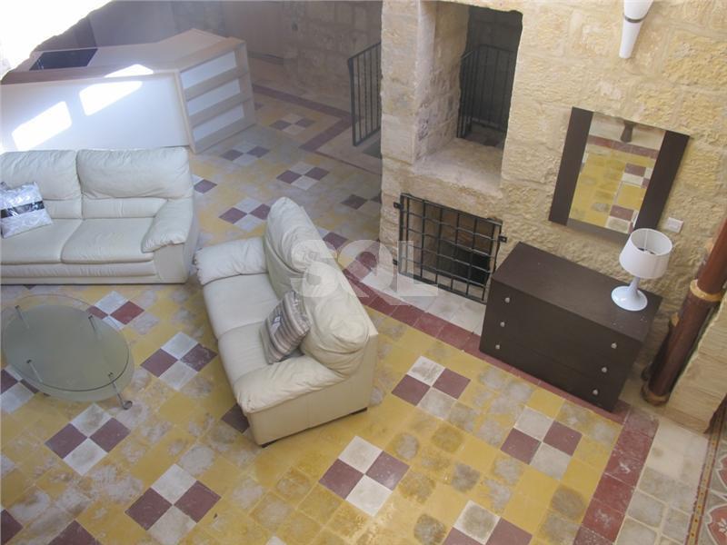 House of Character in Siggiewi To Rent