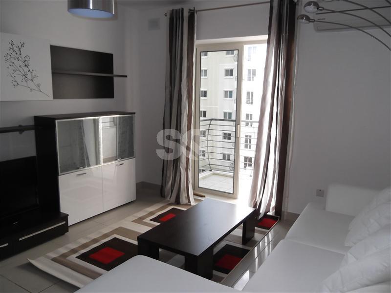 Apartment in Gzira To Rent