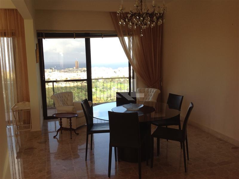 Penthouse in Ta' L-Ibrag To Rent