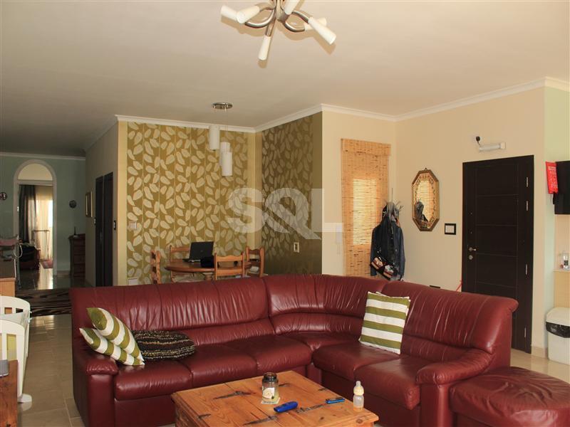 Apartment in Bahar ic-Caghaq To Rent