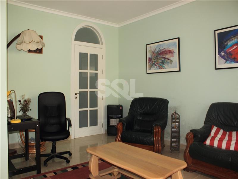Apartment in Bahar ic-Caghaq To Rent