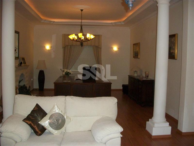 Apartment in Ta' Xbiex To Rent