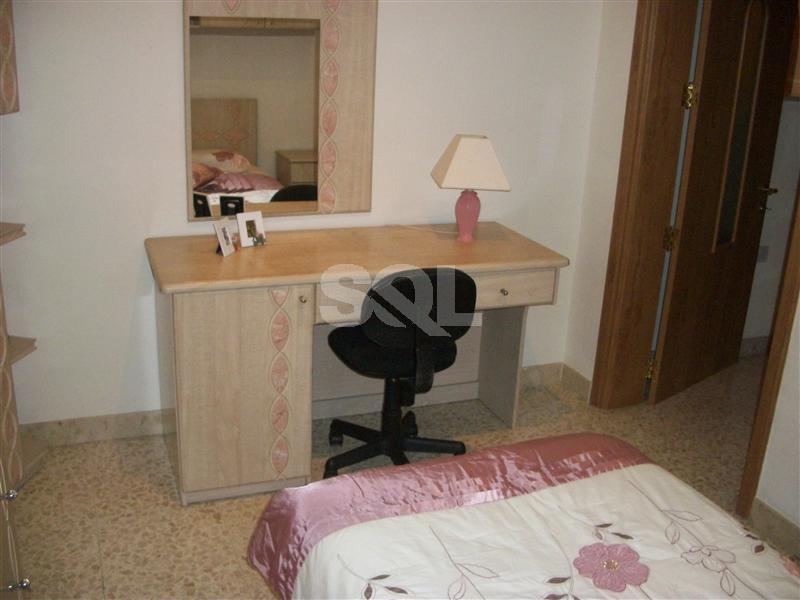 Apartment in Ta' Xbiex To Rent