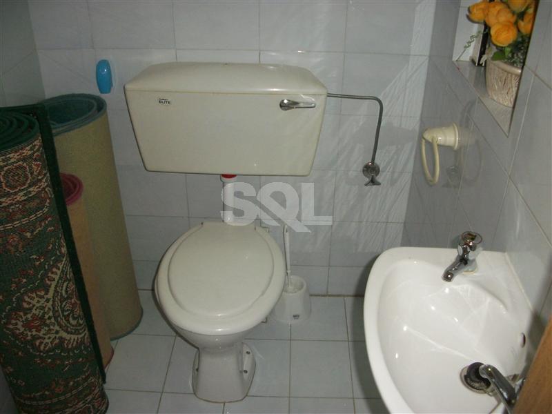 Apartment in Ta' Xbiex To Rent