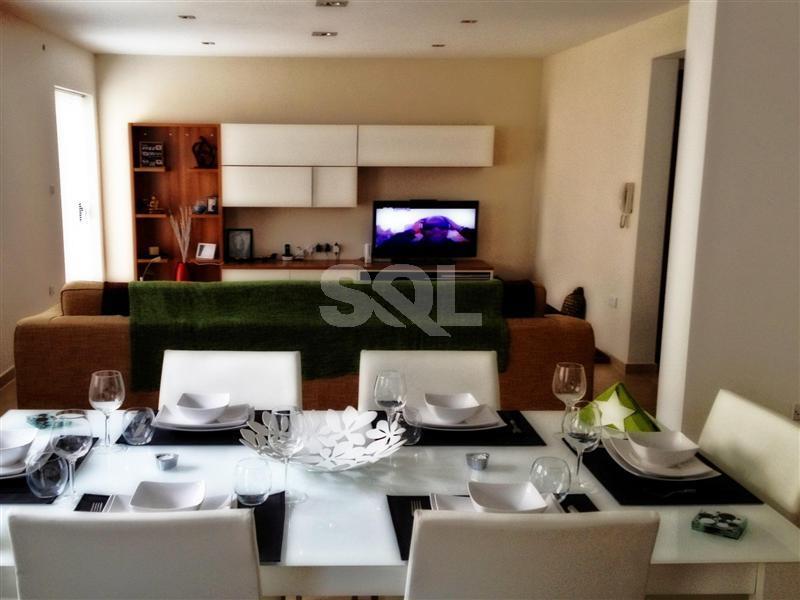 Apartment in Ta' Xbiex To Rent