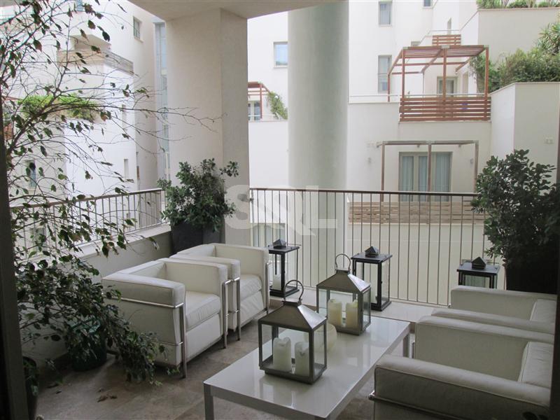 Apartment in Tigne Point To Rent