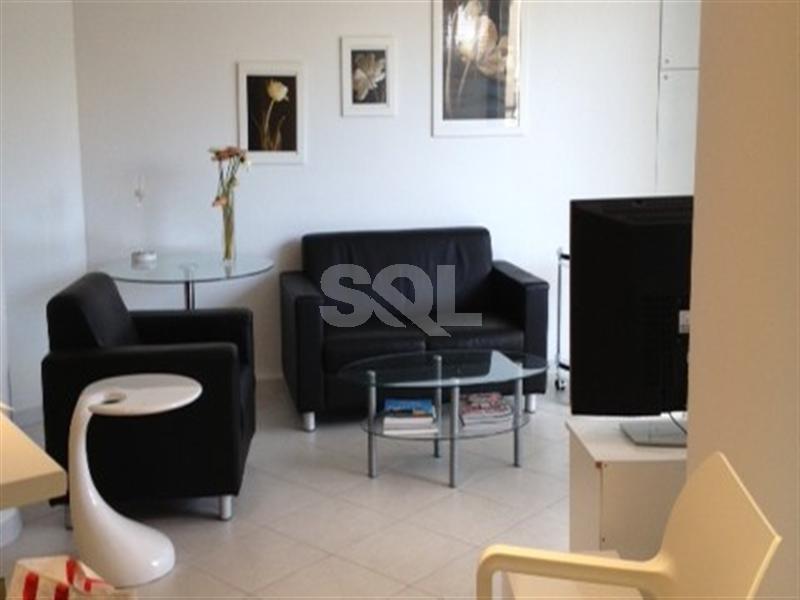 Apartment in Portomaso To Rent