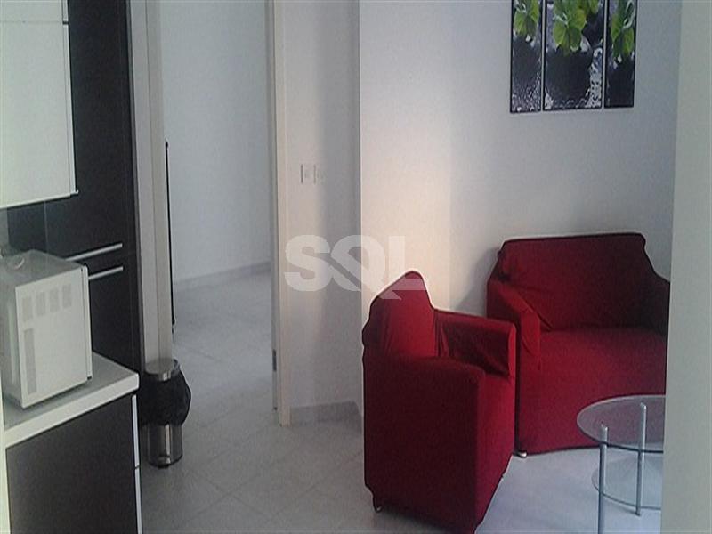 Apartment in Portomaso To Rent