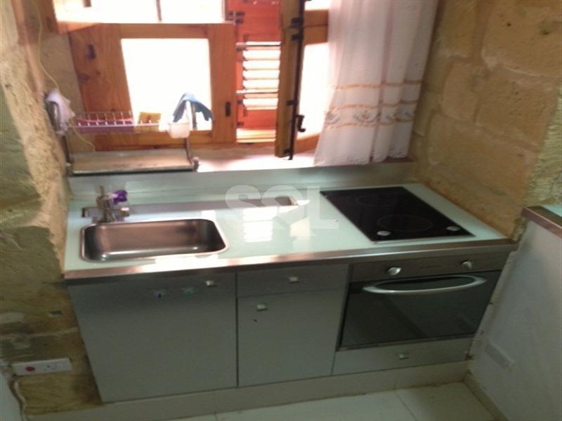 Duplex Maisonette in Valletta To Rent