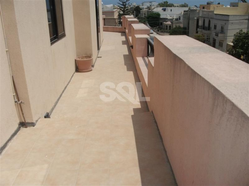 Penthouse in San Gwann To Rent