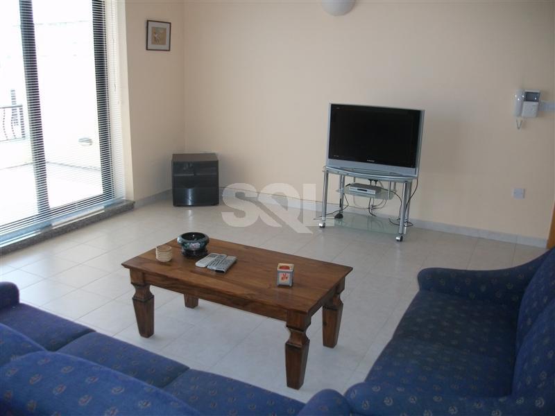 Penthouse in San Gwann To Rent