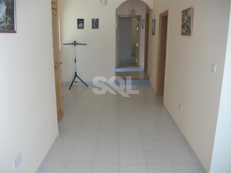 Penthouse in San Gwann To Rent