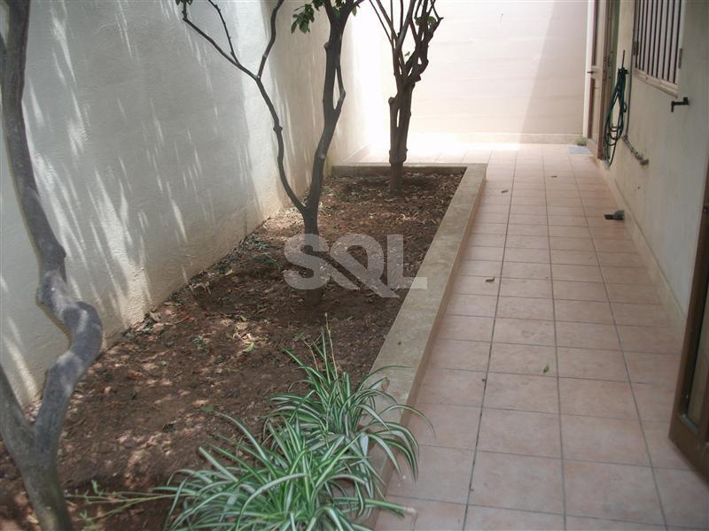 Villa in Ta' L-Ibrag To Rent