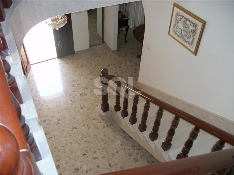 Villa in Ta' L-Ibrag To Rent