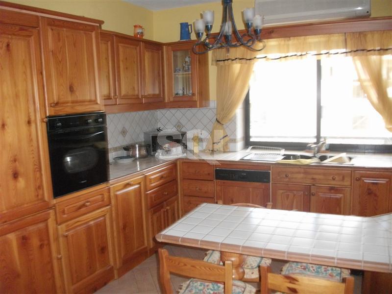 Apartment in Qawra To Rent