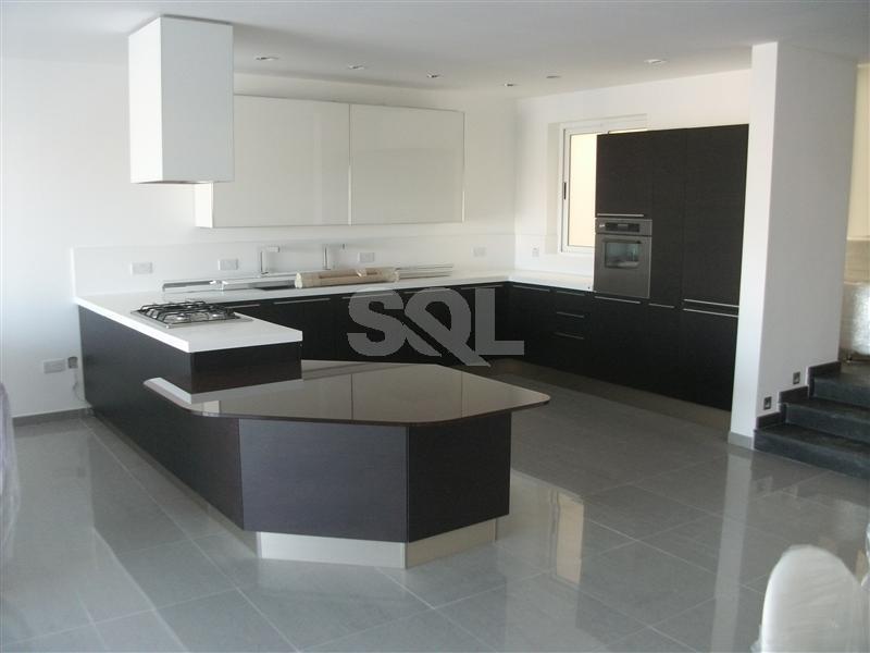 Apartment in Ta' Xbiex For Sale / To Rent