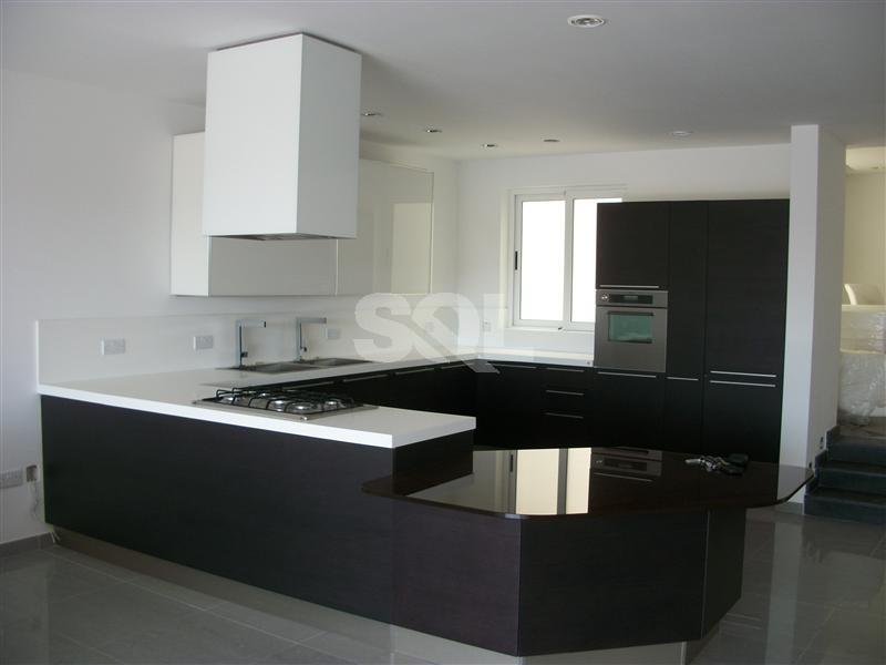 Apartment in Ta' Xbiex For Sale / To Rent