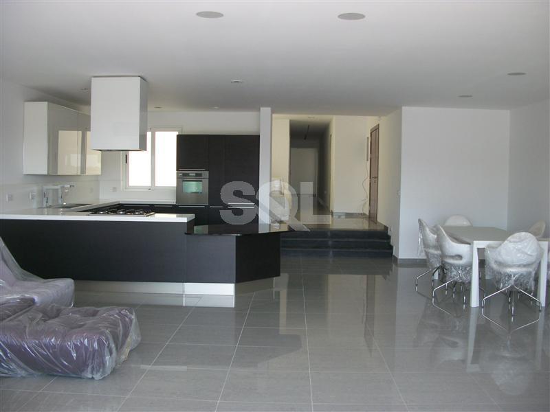 Apartment in Ta' Xbiex For Sale / To Rent