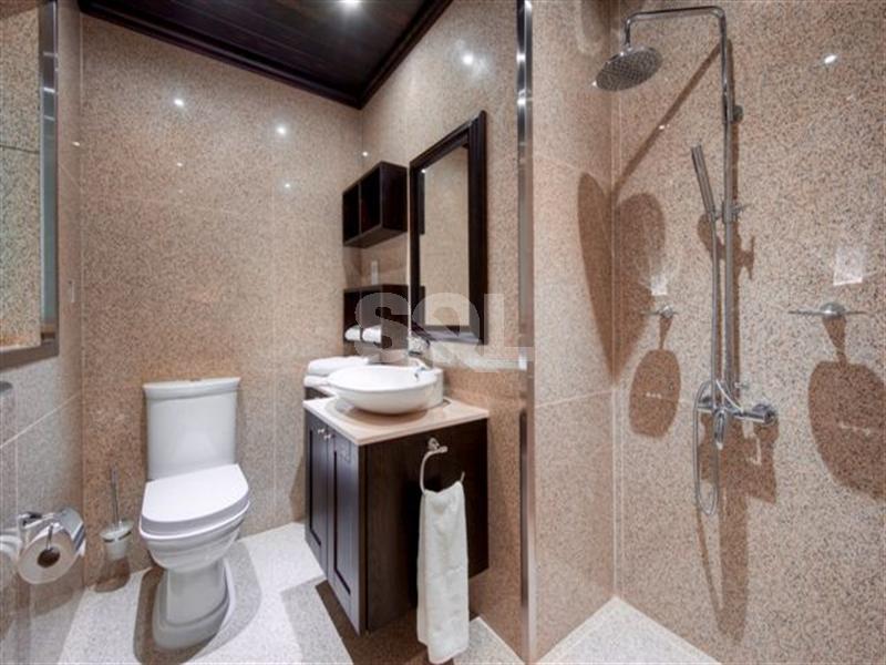 Detached Villa in Zurrieq To Rent