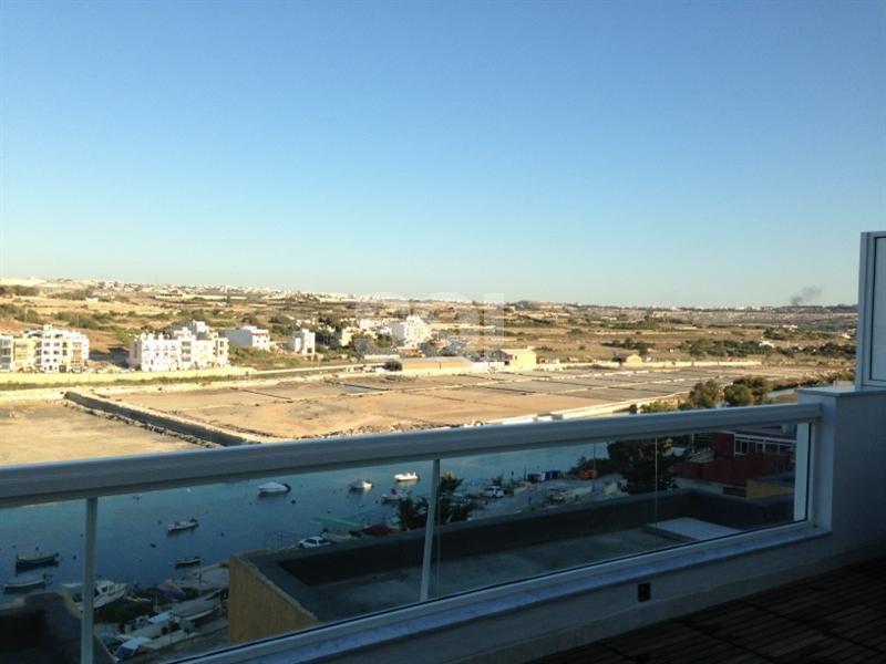 Apartment in Qawra To Rent