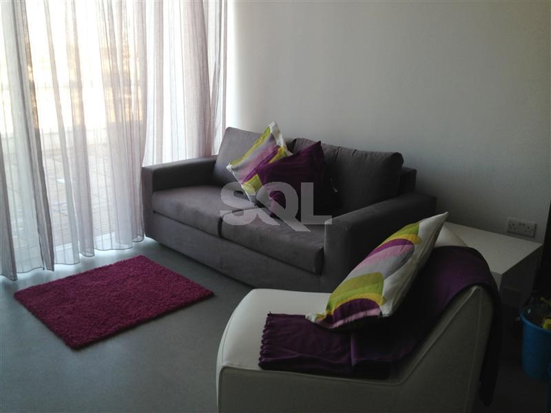 Apartment in Qawra To Rent