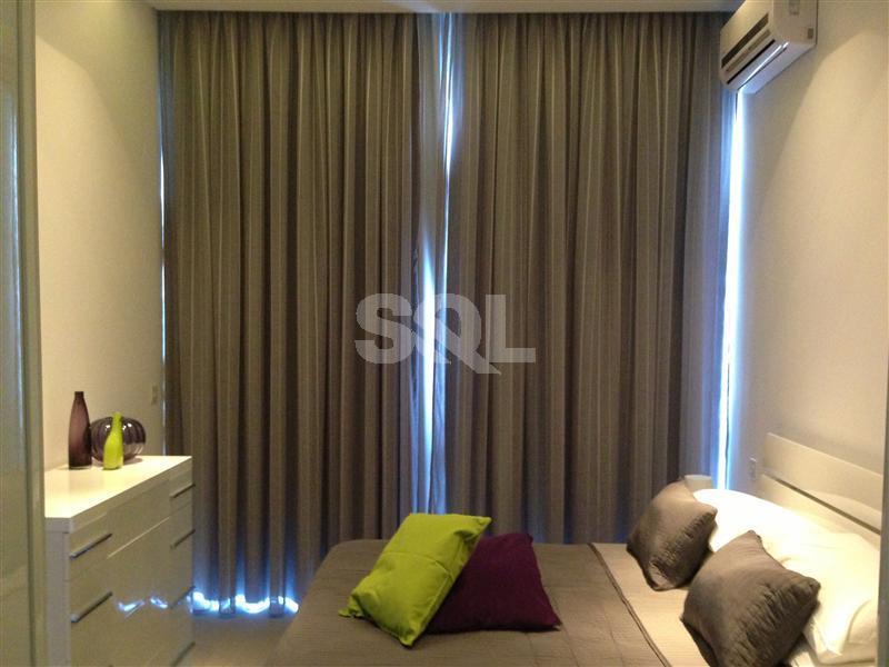 Apartment in Qawra To Rent