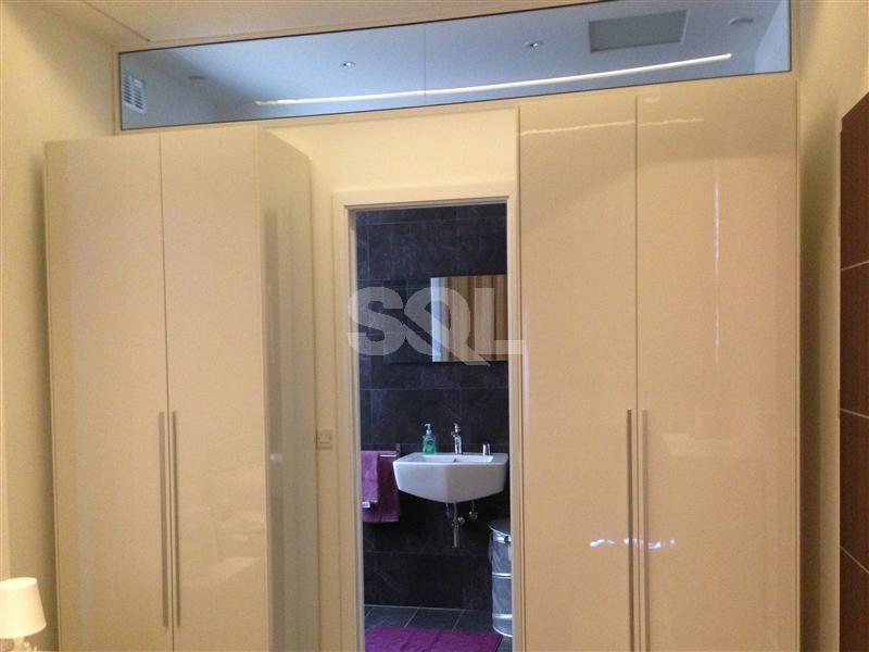 Apartment in Qawra To Rent