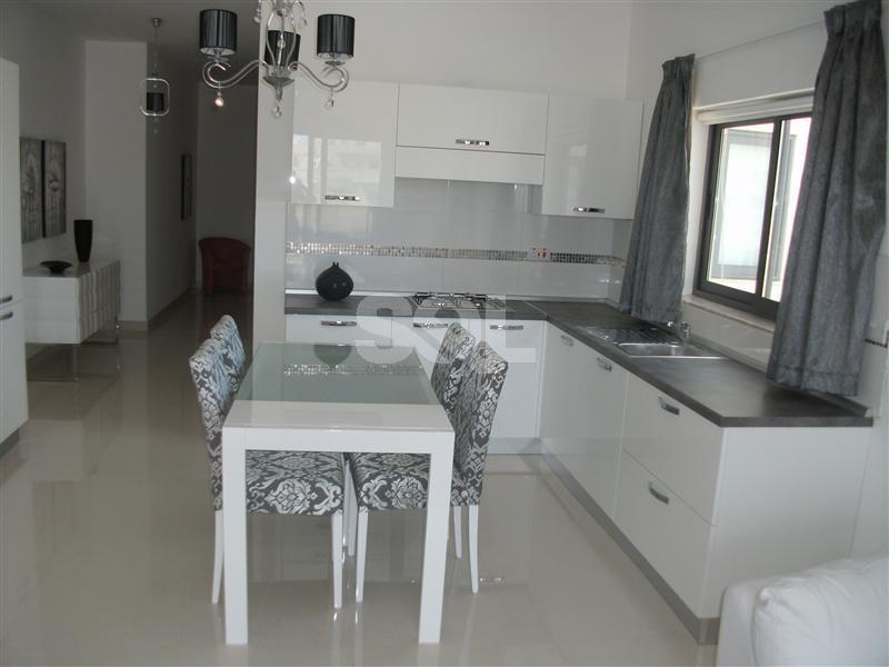 Penthouse in Attard To Rent