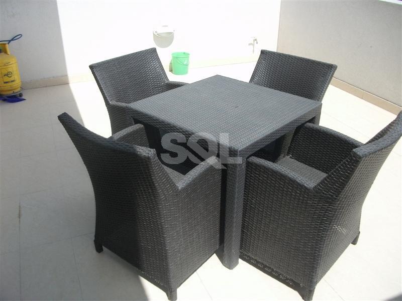 Penthouse in Attard To Rent