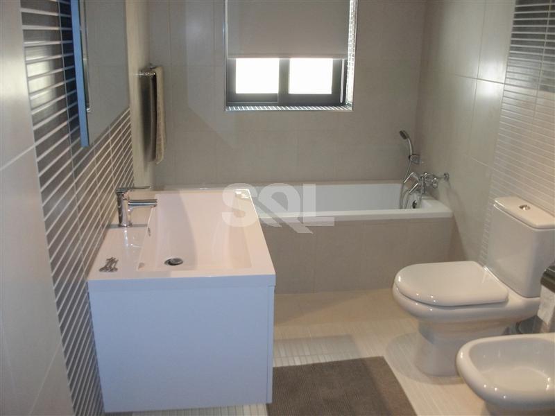 Apartment in Swieqi To Rent