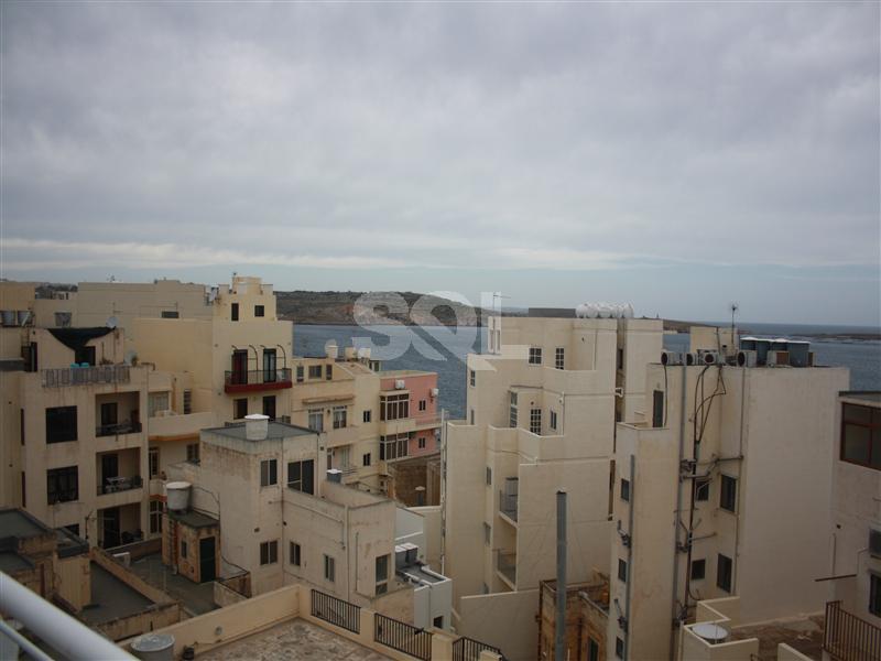 Penthouse in Bugibba To Rent
