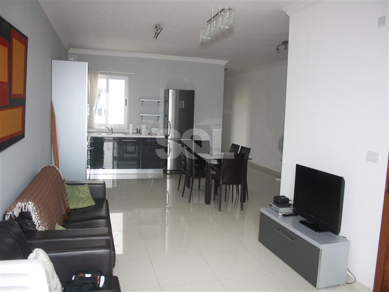 Penthouse in Bugibba To Rent