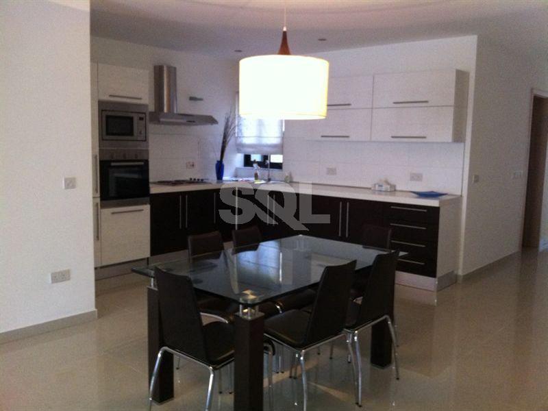 Apartment in Pieta To Rent