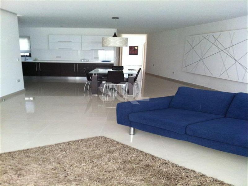 Apartment in Pieta To Rent