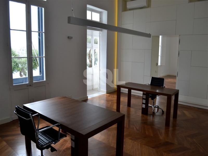 Retail/Catering in Valletta To Rent