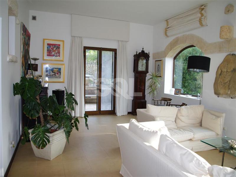 Farmhouse in Siggiewi To Rent