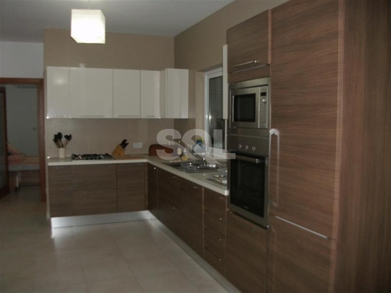 Penthouse in Msida To Rent