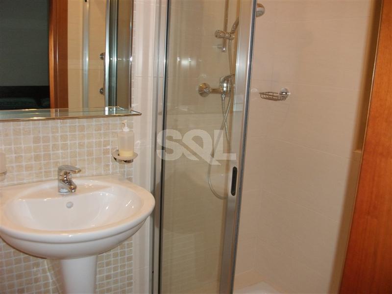 Penthouse in Msida To Rent