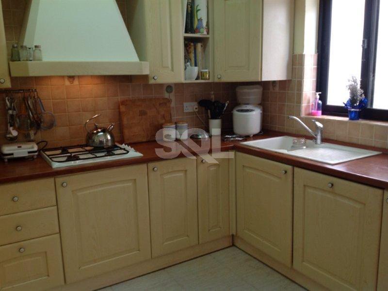 Terraced House in Balzan To Rent