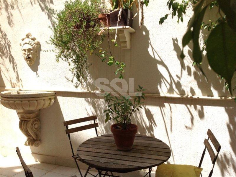 Terraced House in Balzan To Rent